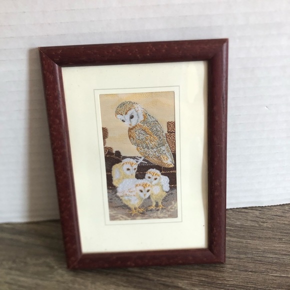 Cash’s Silk Woven Owl Art - Picture 1 of 9